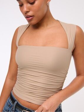 Ava Soft Matte Seamless Top